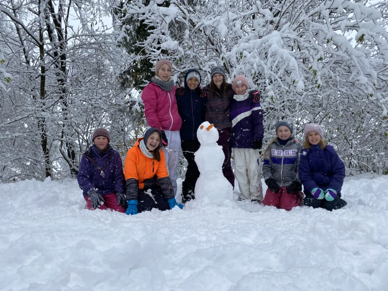 Chlausaktivität 2023 im Schnee